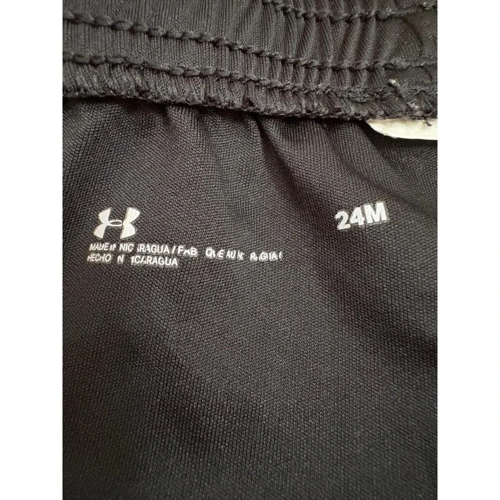 Under Armour Toddler Boys Black Red Stripe Athletic Shorts 24M Heat Seal Logo